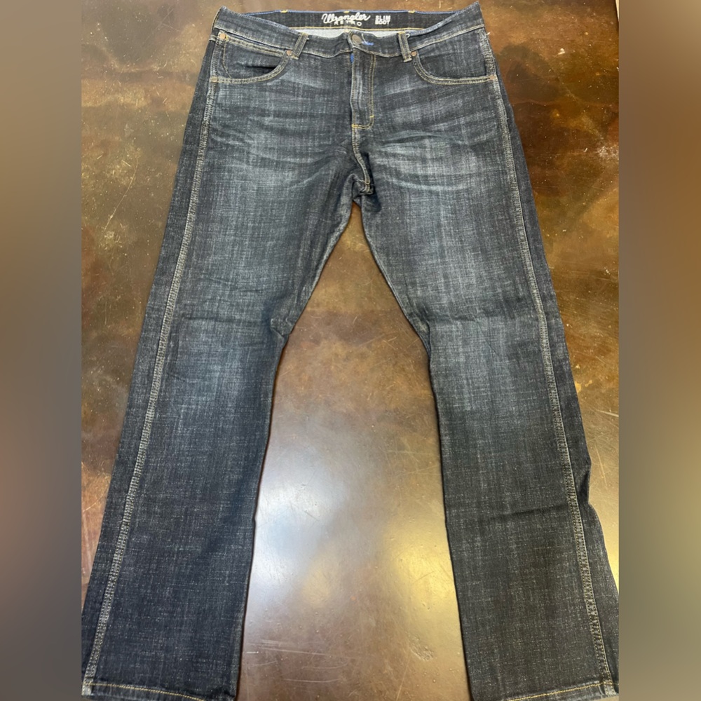 Wrangler Retro Slim Boot Cut. Size 34x34. Brand new condition.